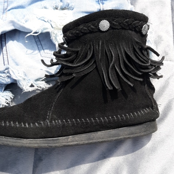 <<<<Festival Moccasins>>>> - Picture 2 of 4